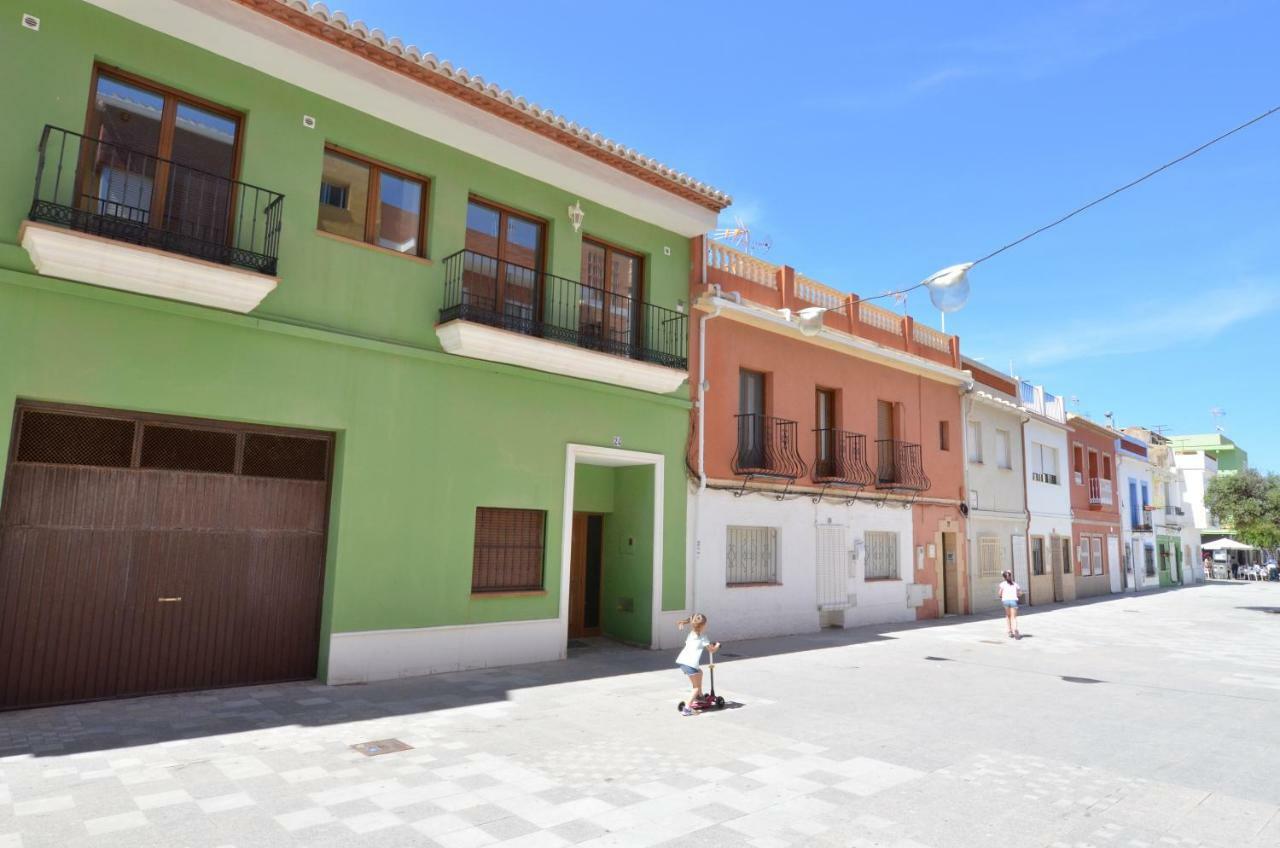 The Green Townhouse In Denia Centre By Nras מראה חיצוני תמונה