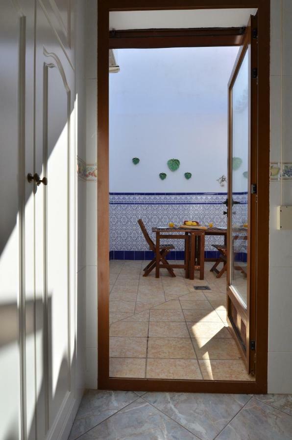 The Green Townhouse In Denia Centre By Nras מראה חיצוני תמונה
